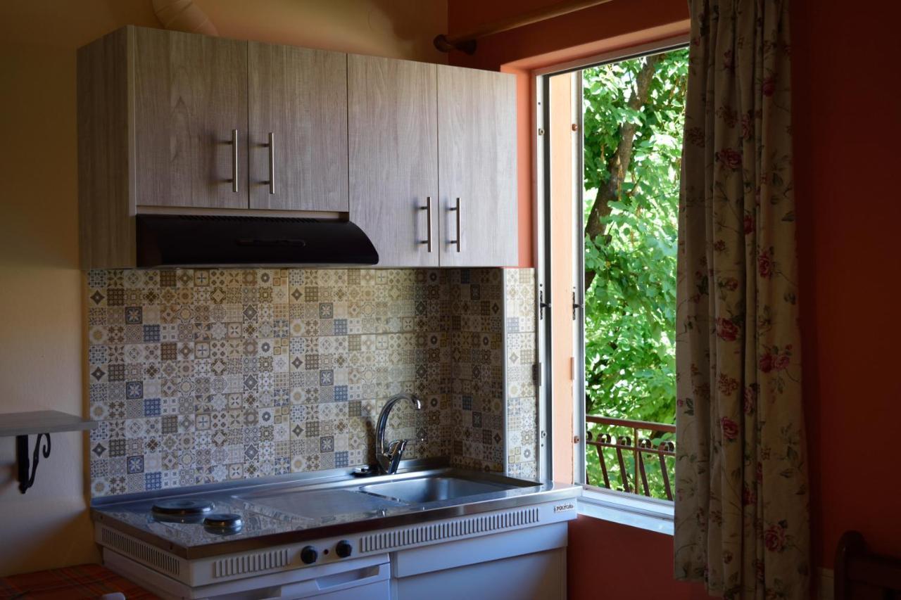 Stamoulis Apartments Agia Efimia Luaran gambar