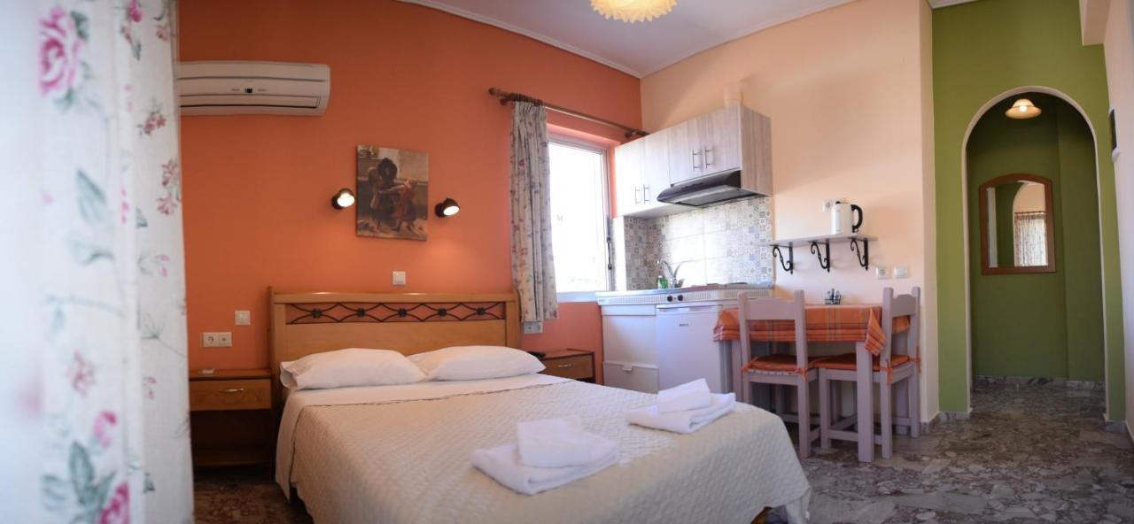 Stamoulis Apartments Agia Efimia Luaran gambar