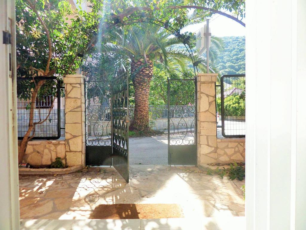 Stamoulis Apartments Agia Efimia Luaran gambar