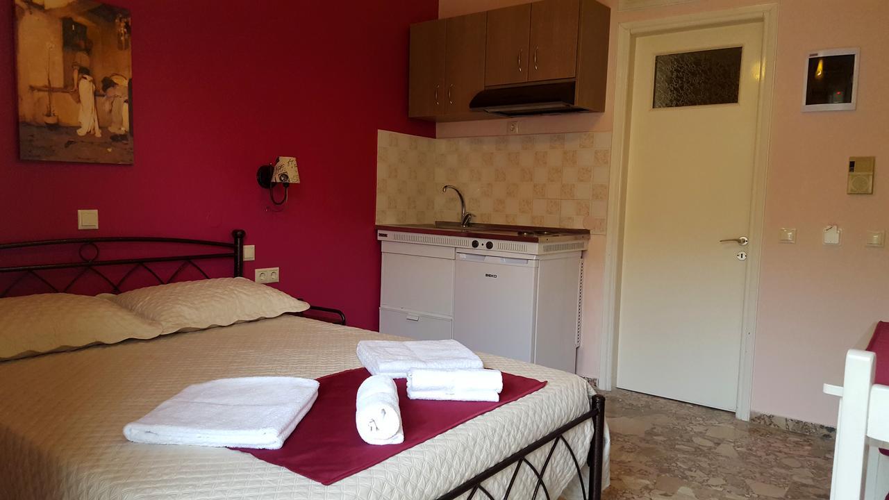 Stamoulis Apartments Agia Efimia Luaran gambar
