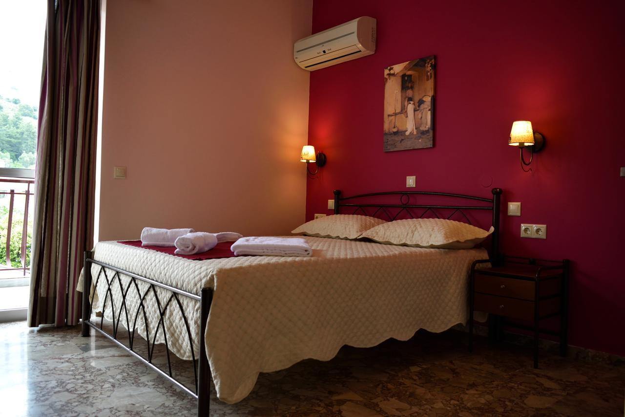 Stamoulis Apartments Agia Efimia Luaran gambar