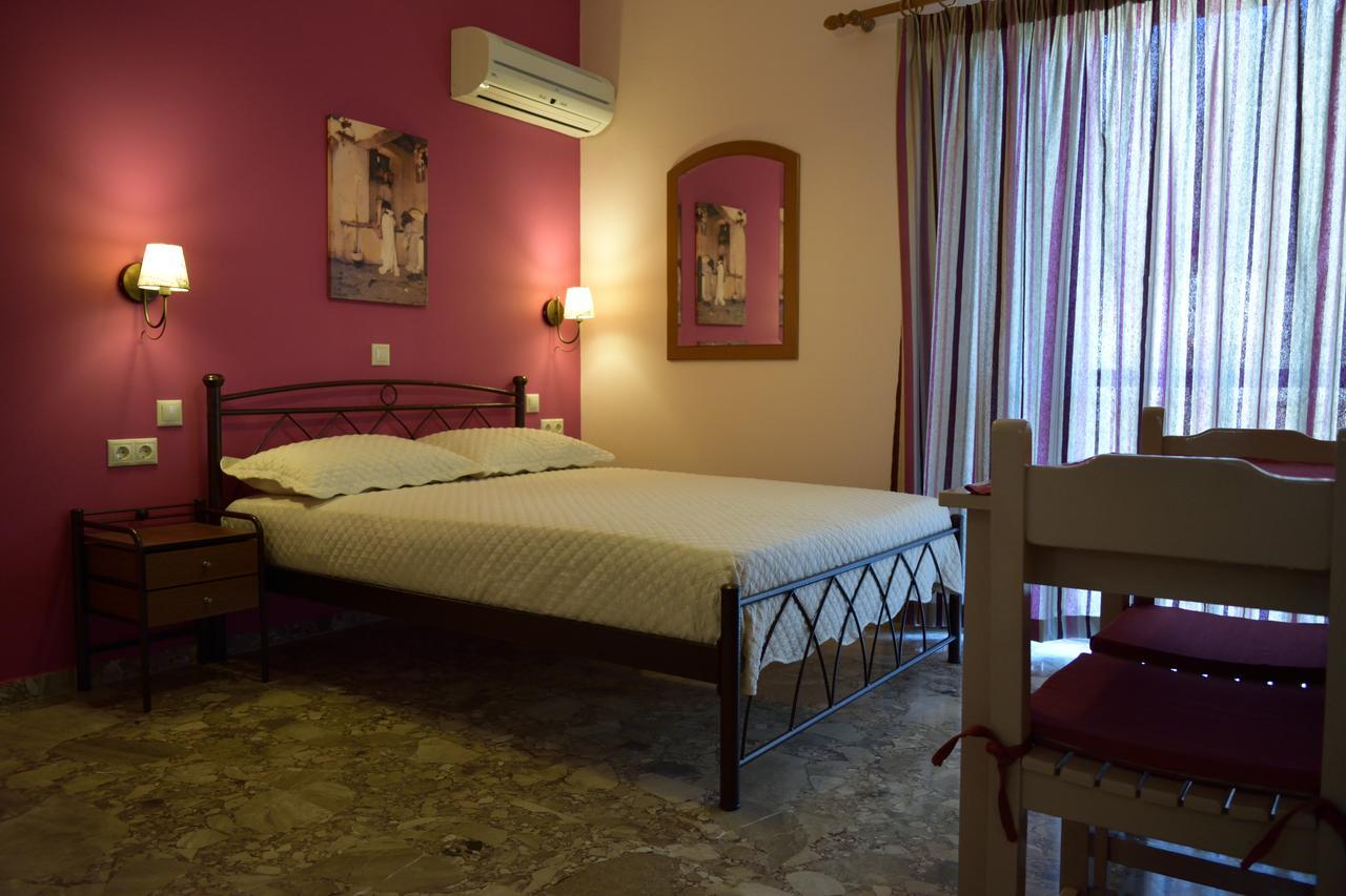 Stamoulis Apartments Agia Efimia Luaran gambar